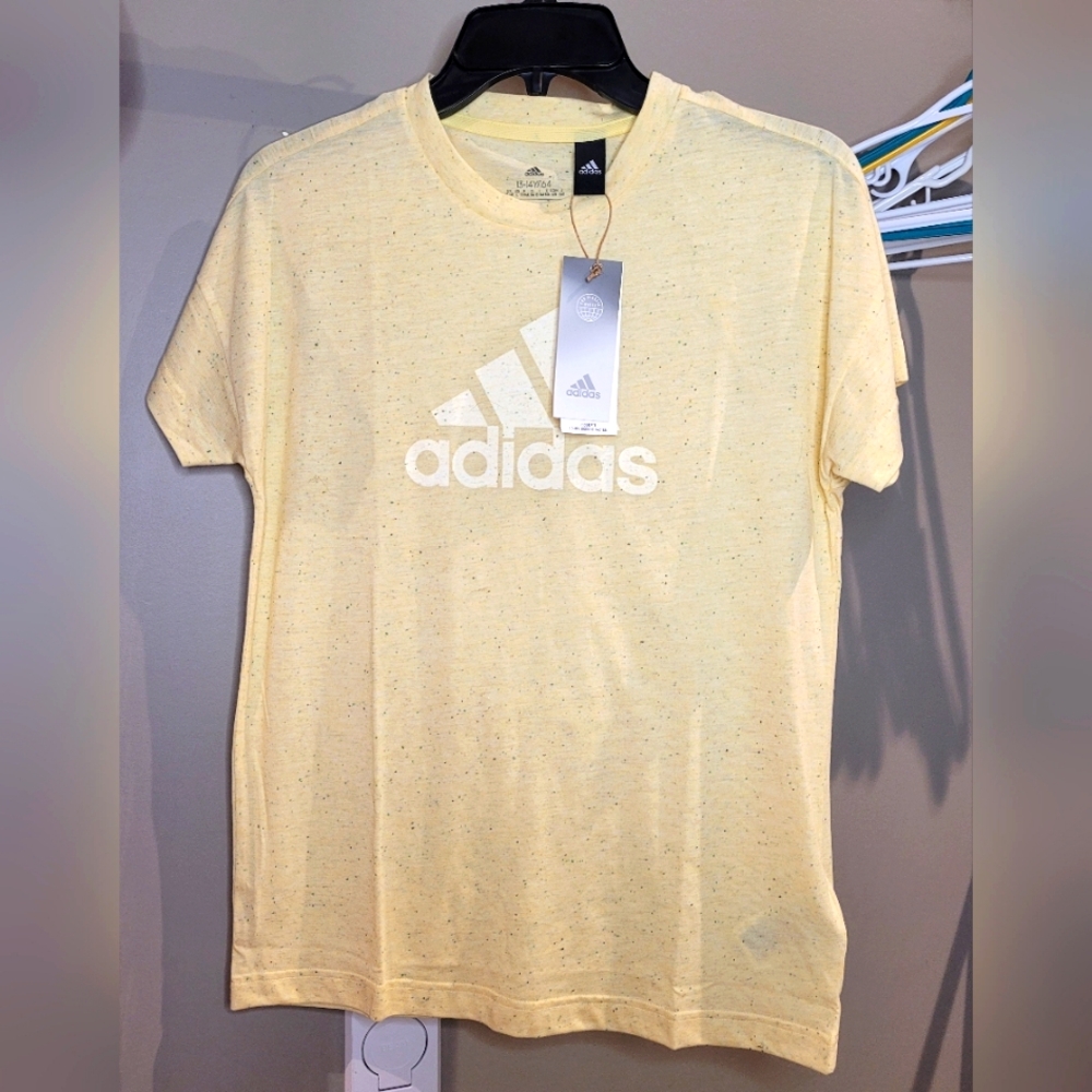 13-14Y NWT Adidas t-shirt 💛